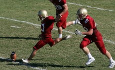 米兰体育app-弗拉霍维奇掌控节奏，希腊式连续得分哲学彻底压制AC米兰