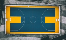 米兰捕鱼-当速度与坚韧同频，F1新赛季揭幕战与骑士逆转灰熊，共写唯一的竞技诗篇