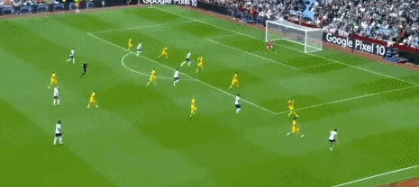 葡萄牙队主场大胜卢克塞布果队,势如破竹 葡萄牙队主场大胜卢克塞布果队,势如破竹