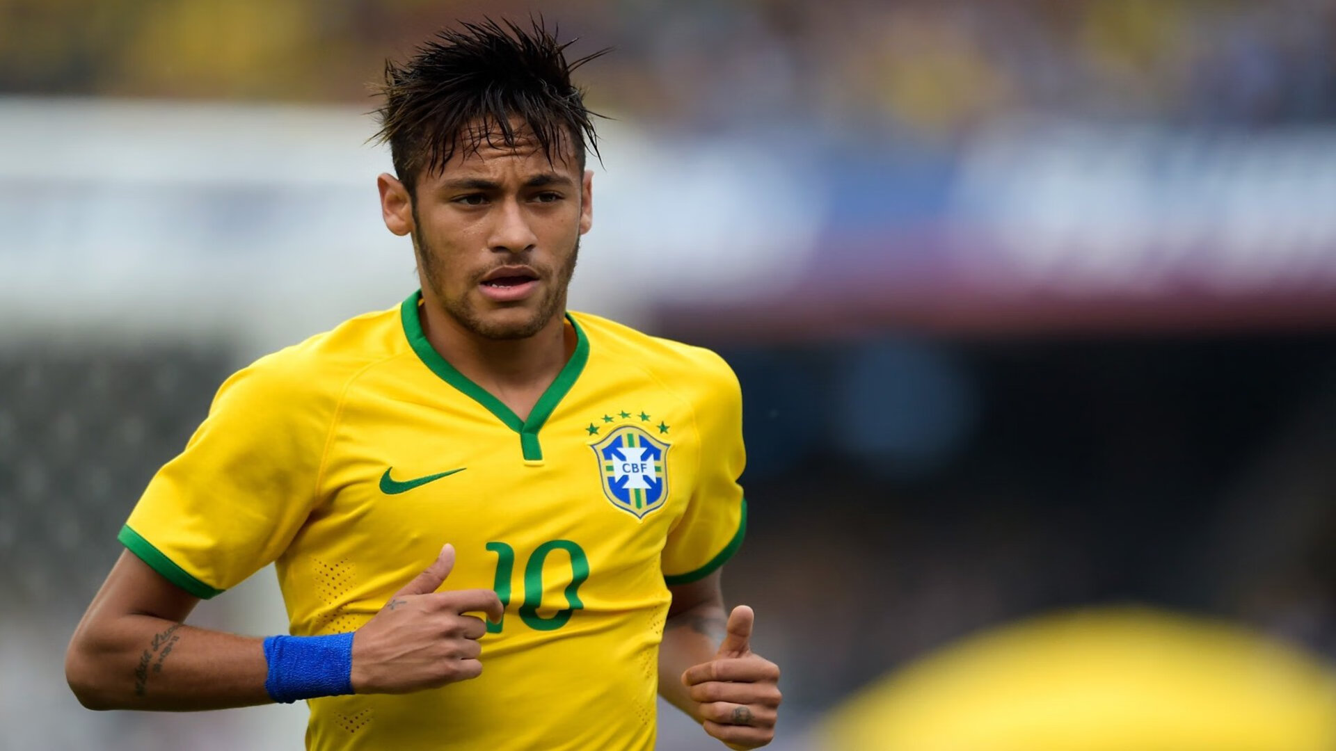 跨界统治力，当足球豪门压制非洲雄鹰，篮球场惊现足球巨星？