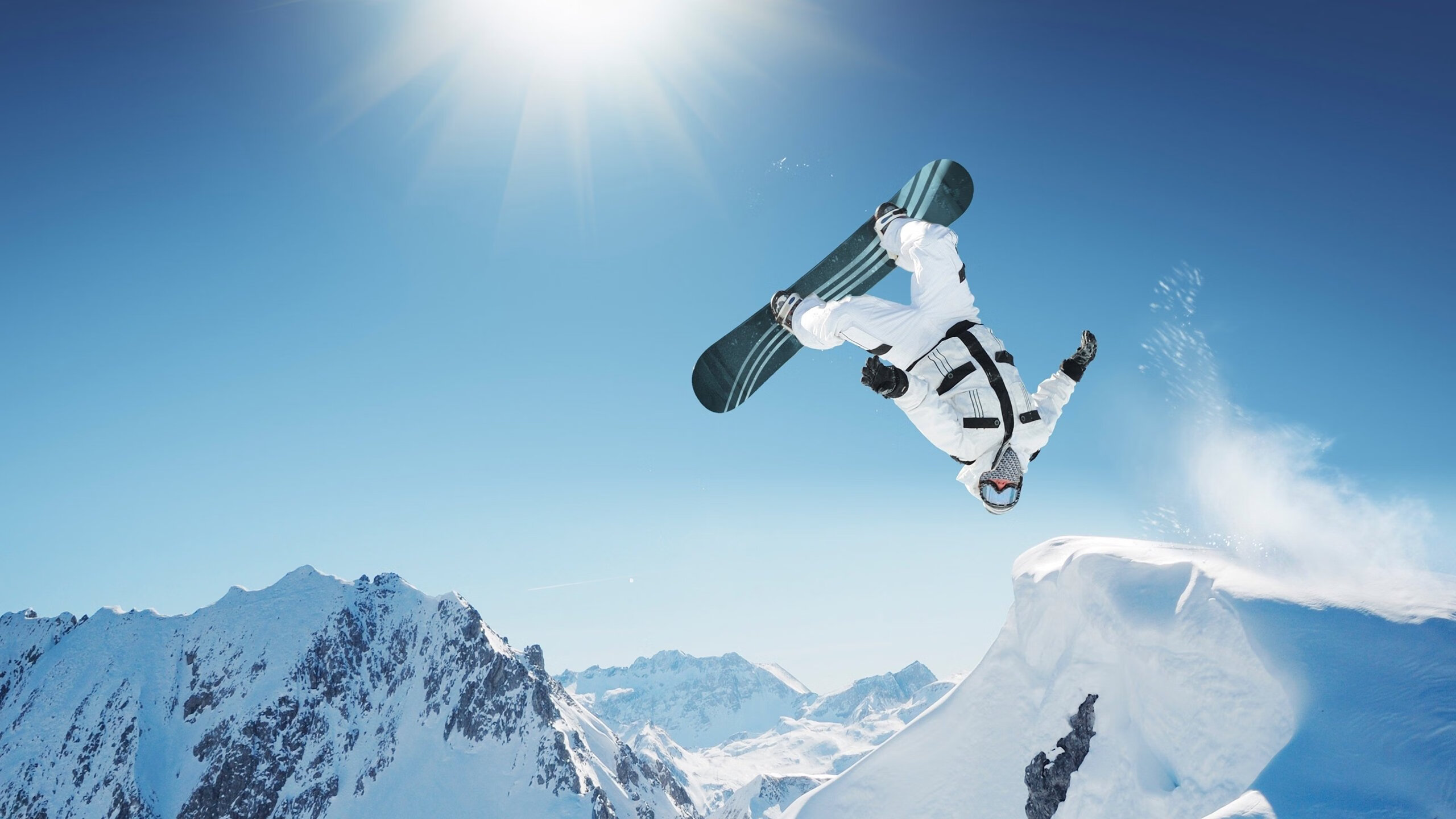 门迪扛起全队，里昂鏖战德国的史诗之夜