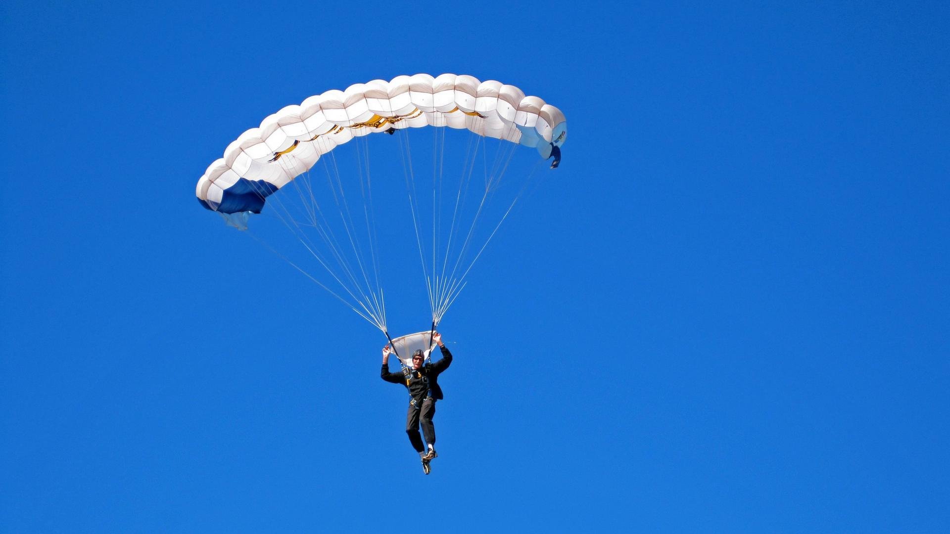 阿尔卡拉斯，从蒙特卡洛鏖战到法网惊艳，新一代红土王者的诞生